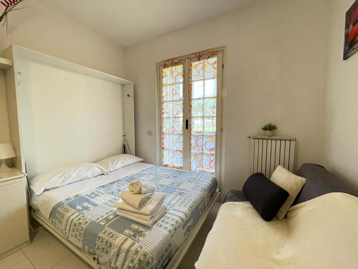 Zona Poeti - Relax In Piscina - Free Parking Apartment Loano Exterior photo